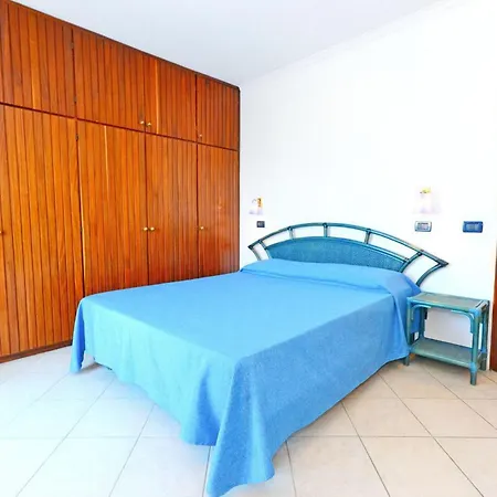 アパート Lignano Top-floor Flat Near Center リニャーノ・サッビアドーロ